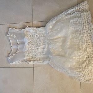 Beautiful creme lace dress